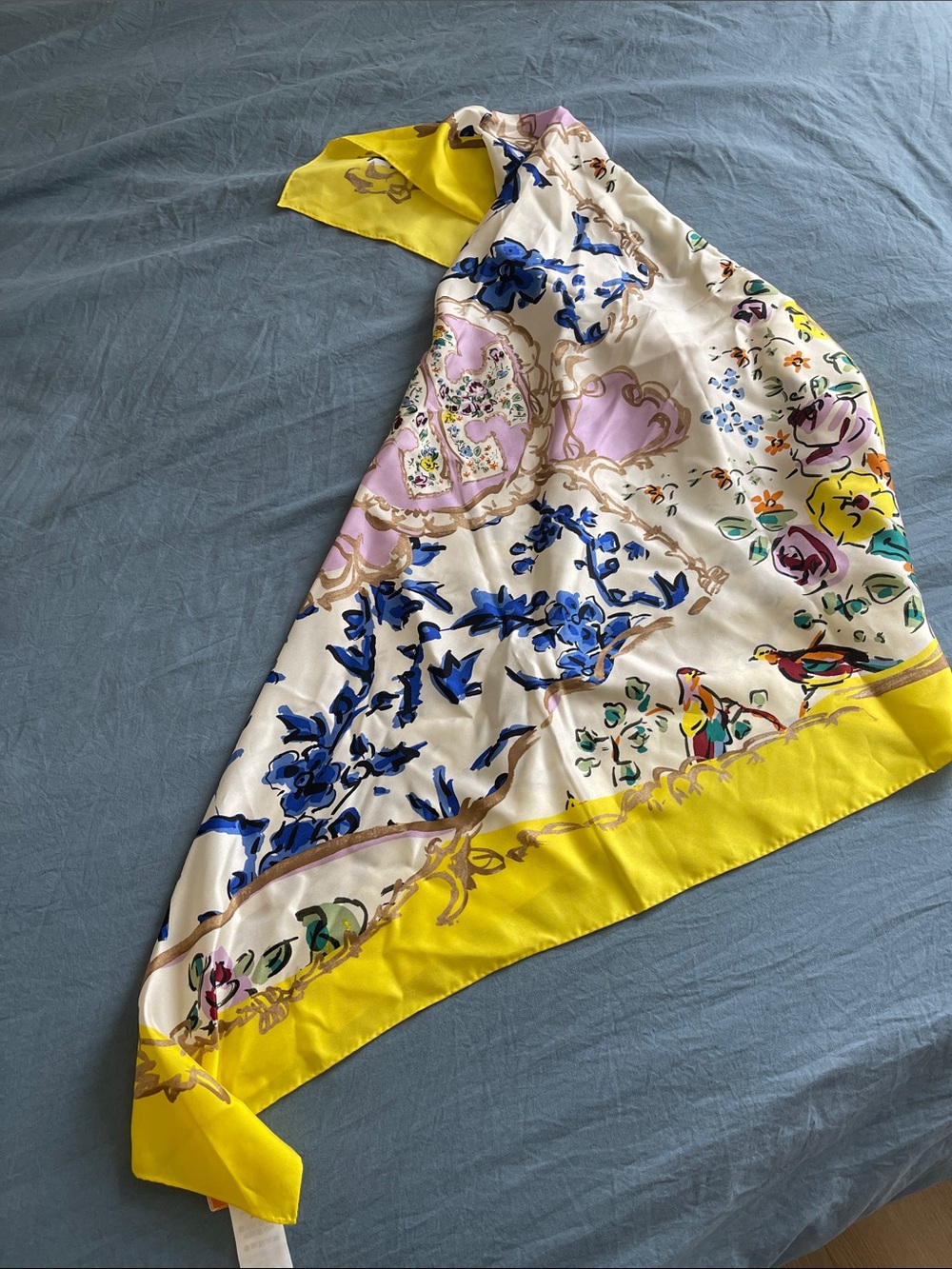 Tory Burch Yellow-Trim Floral Print Scarf - Picture 3 of 7